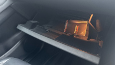 Land Rover Range Rover Evoque 1.5 P300e R-Dynamic SE 5dr Auto Hatchback